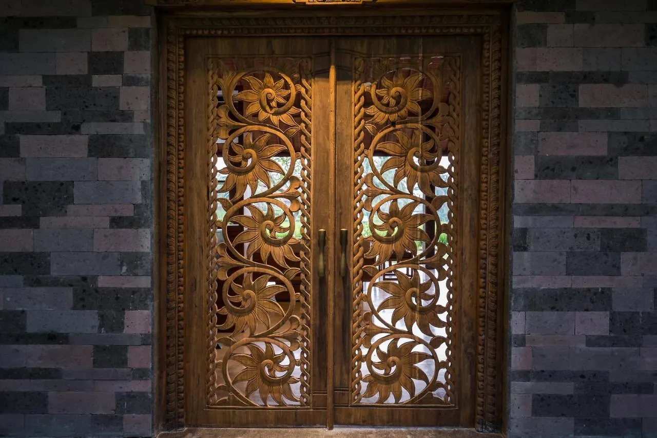 Benisari Batik Garden Cottage Ubud  Lodge